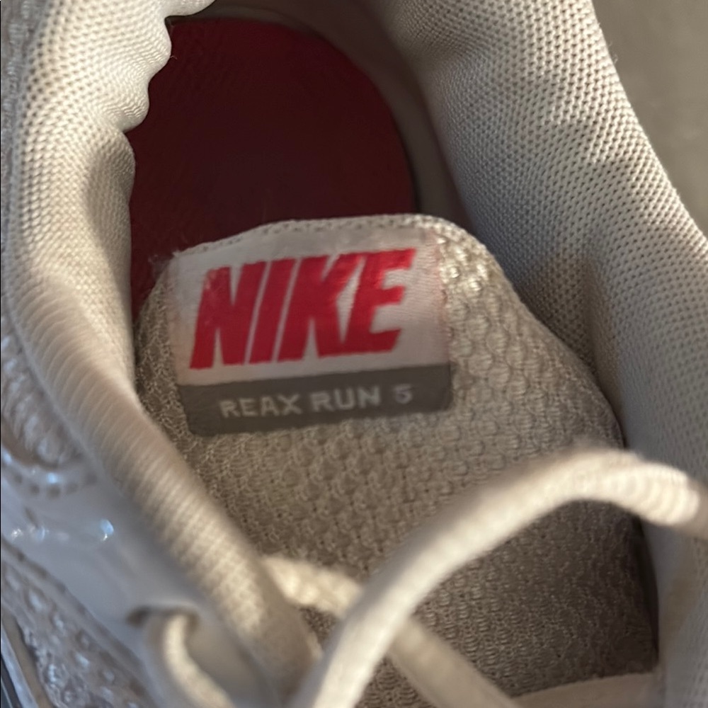 Nike Women's Sneakers - White and Gray - Picture 2 of 8